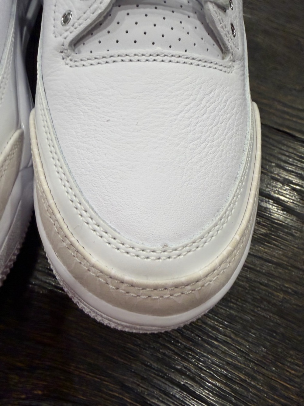 Men’s Size 9- Air Jordan 3 Retro 2025 Pure Money - Picture 7 of 14